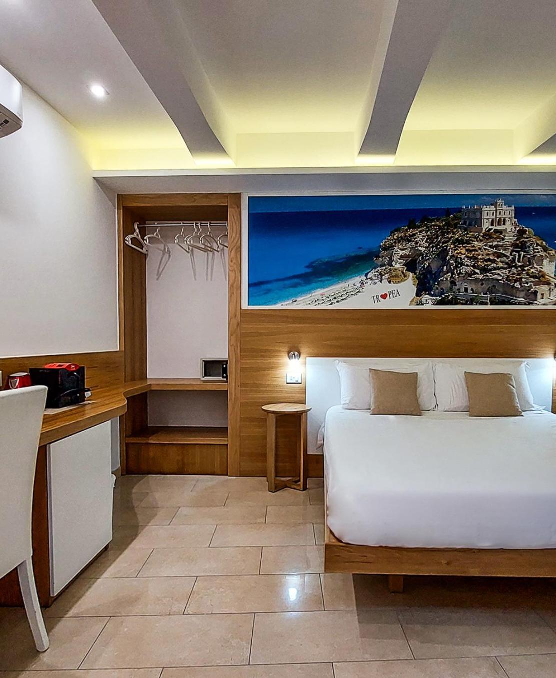 Don Francisco Rooms - Tropea Exterior foto